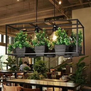 Lampa wisząca z roślinami w nowoczesnym stylu industrialnym