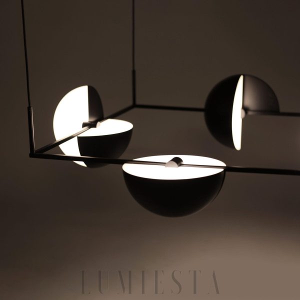 Trapeze Quartette - czarna lampa wisząca aluminiowa z geometryczną konstrukcją