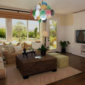 wm_7361447178098715152.jpg Witryna z kolorowym żyrandolem Murano o średnicy 49cm