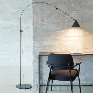 Lampa Podłogowa NOAH Czarna Styl Minimalistyczny 142/166cm