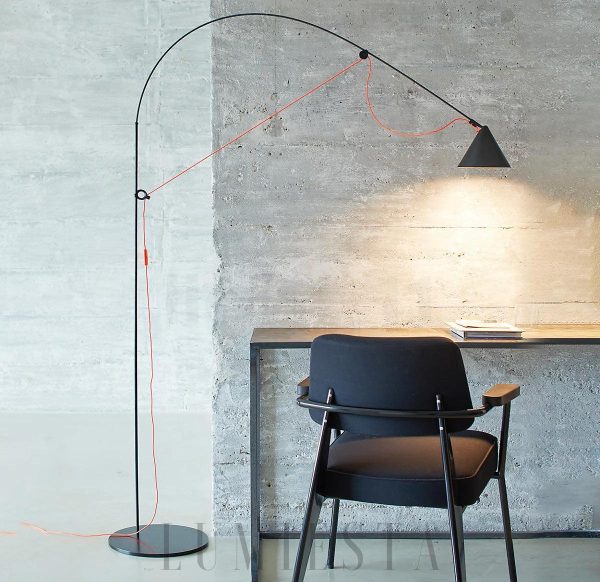 Lampa Podłogowa NOAH Czarna Styl Minimalistyczny 142/166cm