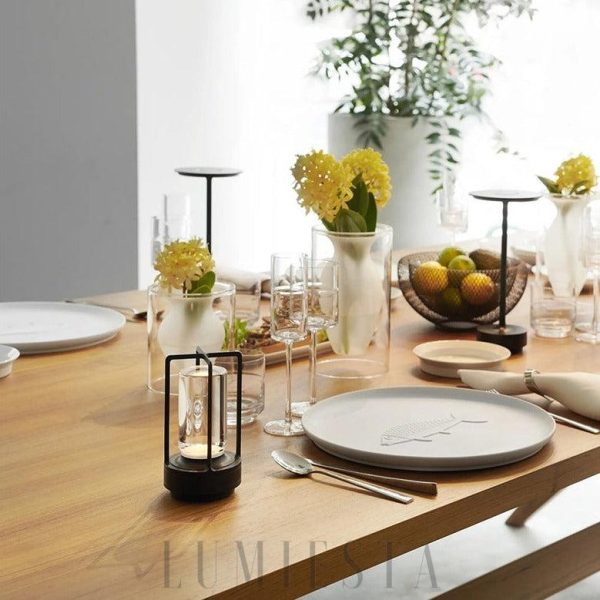 Nowoczesna lampa skandynawska z przezroczystym kloszem