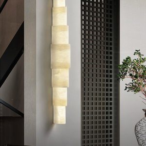 Alba - Biała lampa ścienna z alabastru, półcylindryczna