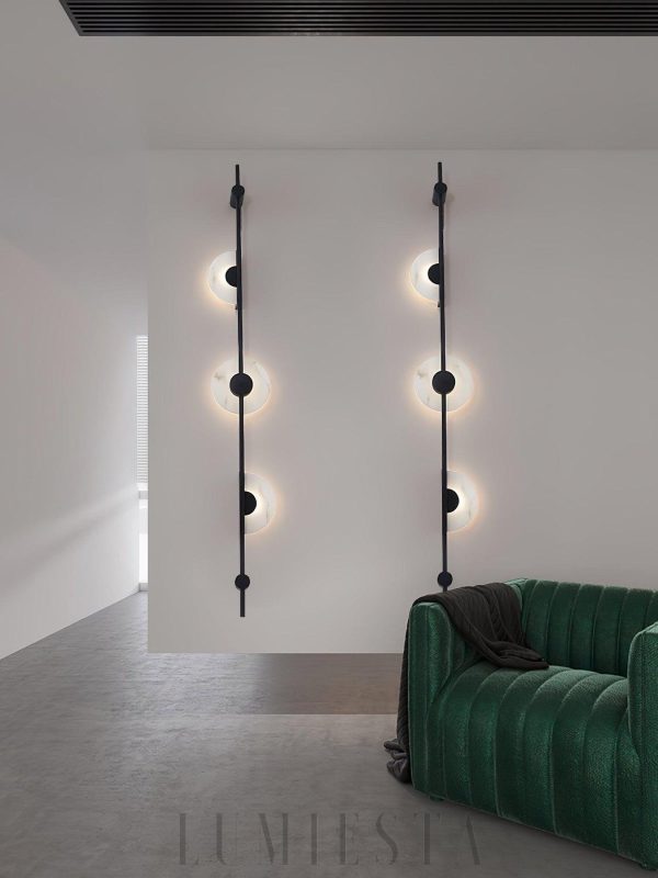 Lampa ścienna Alabaster w stylu minimalistycznym z metalu