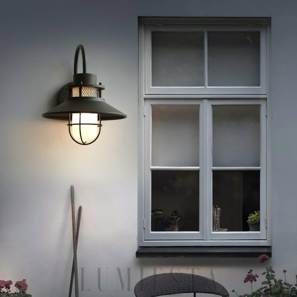 Lampa ścienna ogrodowa Vintage Felix 25 cm - detal czarnego metalowego uchwytu