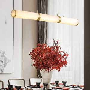 wm_8528953907343127433.jpg Omera - Cylindryczna lampa wisząca alabastrowa, biało-złota, 100/120/140 cm - żyrandol nad stół