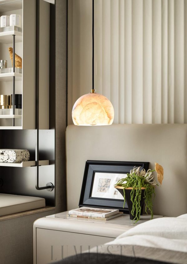 wm_8942856557114708912.jpg Viela Elegancka półokrągła lampa z alabastru, biało-złota