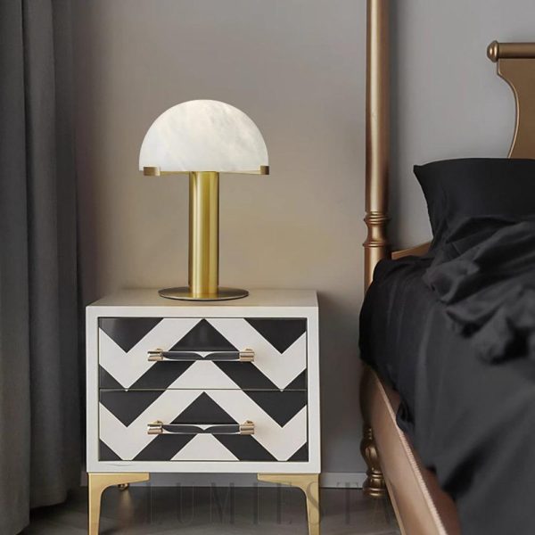 Hemi - Stołowa lampa hemisfera z alabastru, złoto-biała