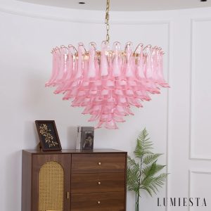 Altair - złota lampa wisząca z różowym szkłem, widok z góry