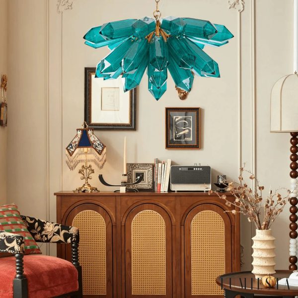 Bari - lampa wisząca glamour z zielonym kloszem, widok z lekkiego boku