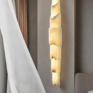 Barreiro - kinkiet z alabastru, proporcje 9 cm szerokości i 72 cm wysokości