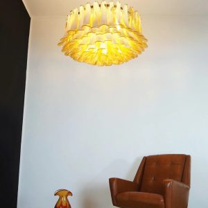 Bosco - detal metalowej konstrukcji i szklanych kloszy