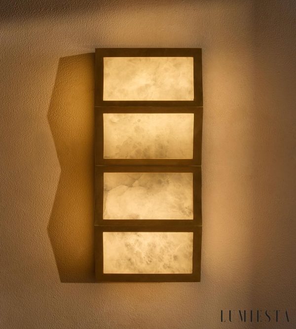 Covilha - lampa wisząca z alabastru, widok na zawieszenie i proporcje