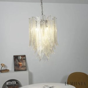 Eleganza - żyrandol niklowy ze szklanymi detalami, ujęcie z lekko uniesionej perspektywy