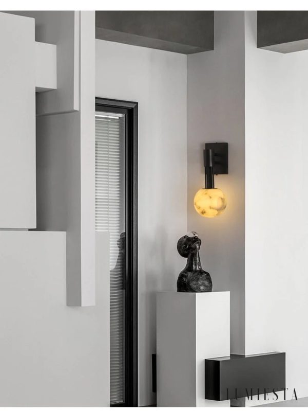 Fatima - lampa wisząca z alabastru i metalu, detal górnego mocowania