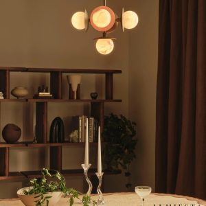 Okrągła lampa wisząca Guarda z alabastru, widok na gładką powierzchnię klosza