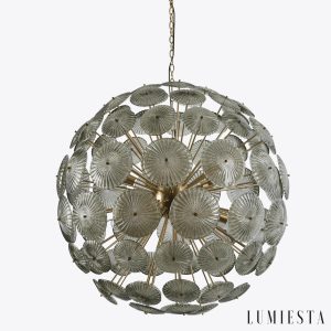 Lampa wisząca Idea ze złotym stelażem i kolorowym szkłem, ujęcie perspektywiczne