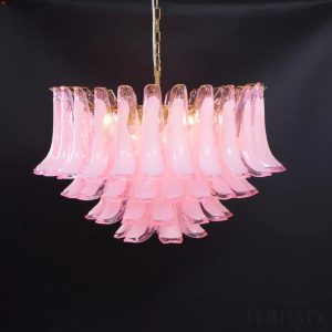 Ischia - lampa wisząca szklana z metalową obręczą i szklanymi elementami, ujęcie z boku