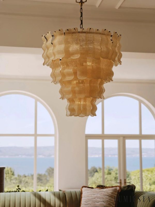 Lago - ujęcie z dołu lampy wiszącej metalowo szklanej