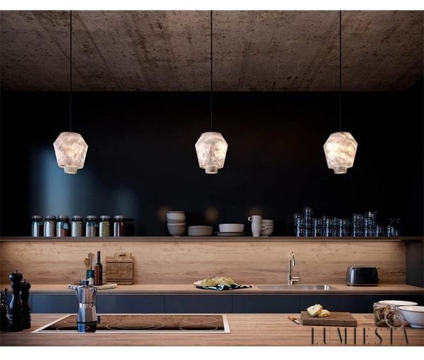 Lampa wisząca z alabastru Madeira - biel klosza i metalowe zawieszenie