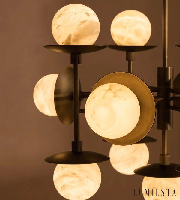 Mafra - lampa wisząca nikiel biała z alabastrowym ringiem, ujęcie ukośne