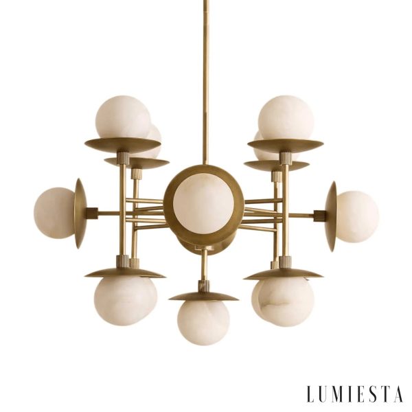 Lampa wisząca Mafra do salonu, alabastrowe elementy i biała powierzchnia w zbliżeniu