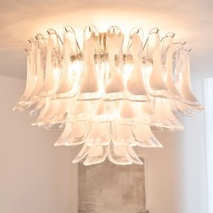 Biała niklowana lampa sufitowa Mercurio, boczny profil metalowej konstrukcji
