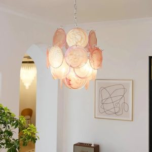 Lampa wisząca Mimosa, kaskada różowych szklanych elementów na metalowej podstawie