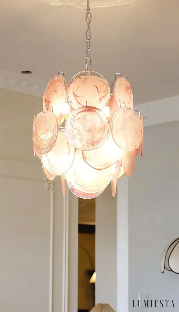 Lampa wisząca Mimosa z różowym szkłem, widok na całą bryłę