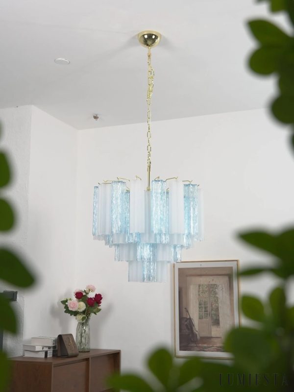 Mistero - lampa wisząca do salonu, zbliżenie na metalowy korpus