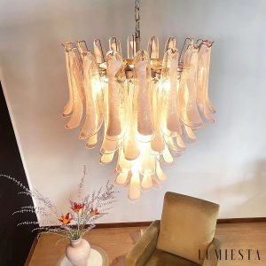 Modulor - lampa wisząca glamour z widocznym układem szklanych kloszy