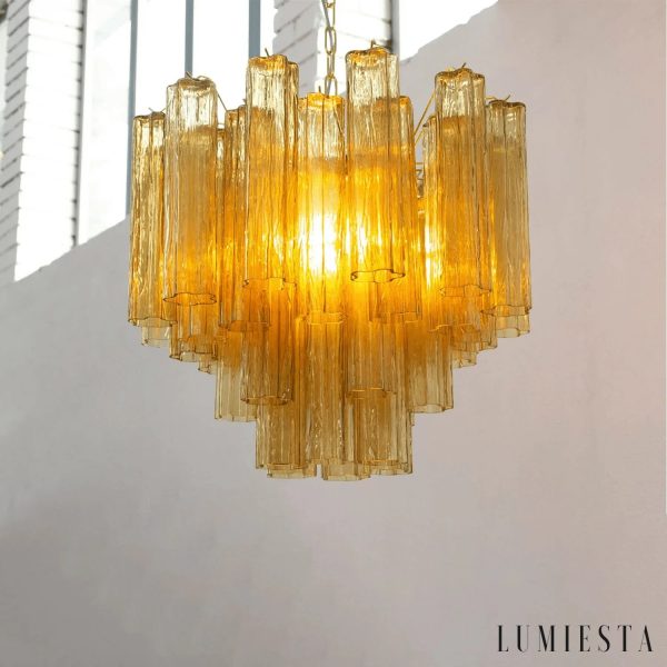 Nuvola - boczny widok szklanej lampy wiszącej
