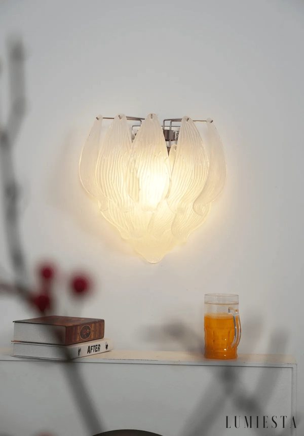 Lampa sufitowa Primo z niklowanym stelażem i mlecznobiałym szkłem