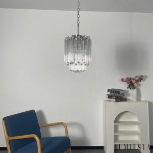 Lampa wisząca Puro, widok na pełną formę z wydłużonym szklanym kloszem