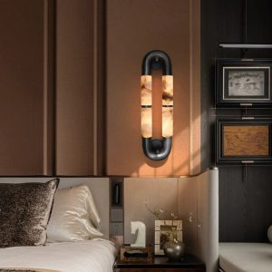 Samba - lampa wisząca czarno-biała z alabastrowym kloszem, widok z przodu