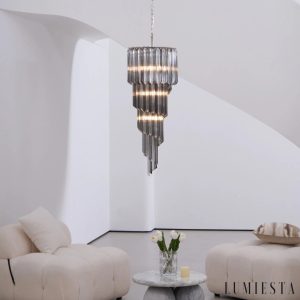 Torre - szklana forma lampy wiszącej z niklowanym wykończeniem, ujęcie od spodu