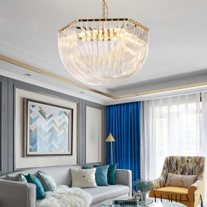 Szklana lampa wisząca glamour Vero - pełny widok lampy w złotym wykończeniu