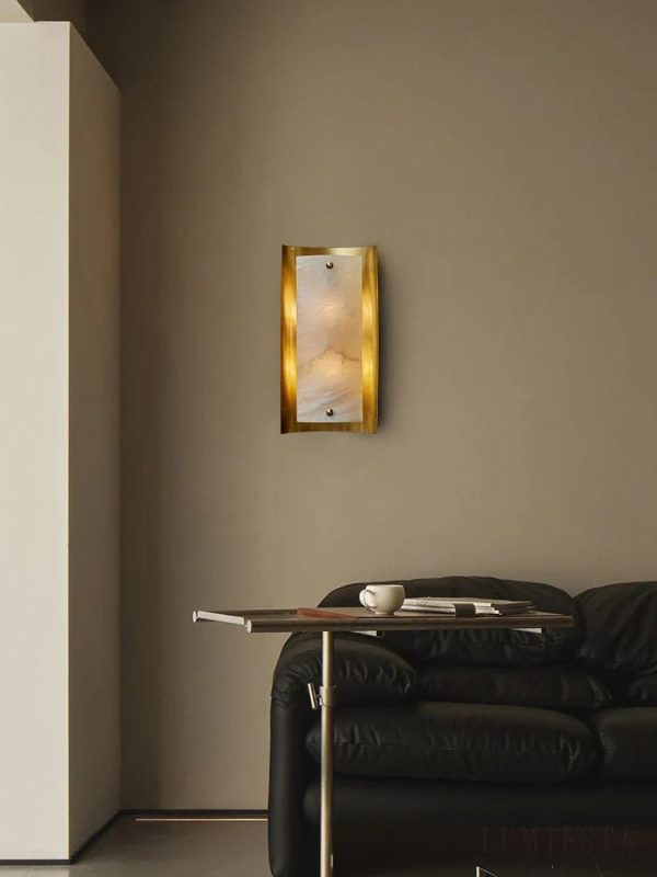 Vesuvianis - lampa wisząca alabastrowa, złota i biała, widok z przodu
