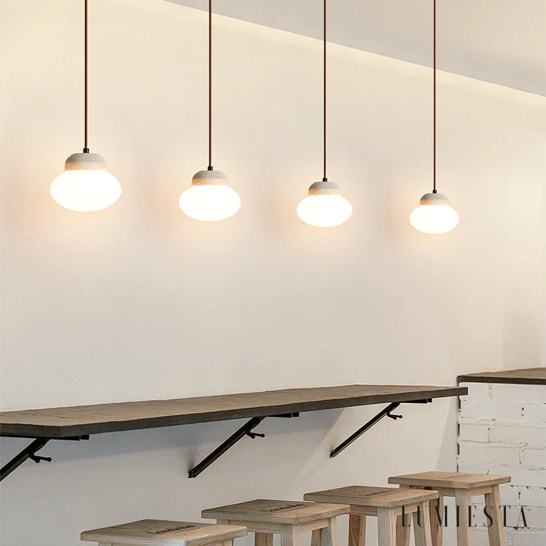 Allia - lampa wisząca trawertynowa kula