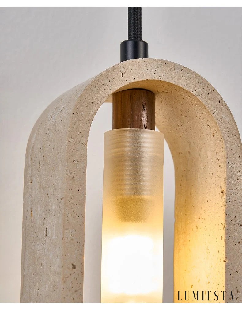 Athia - lampa wisząca z trawertynu o owalnej formie