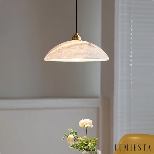 Triesia - lampa wisząca alabastrowa kopuła