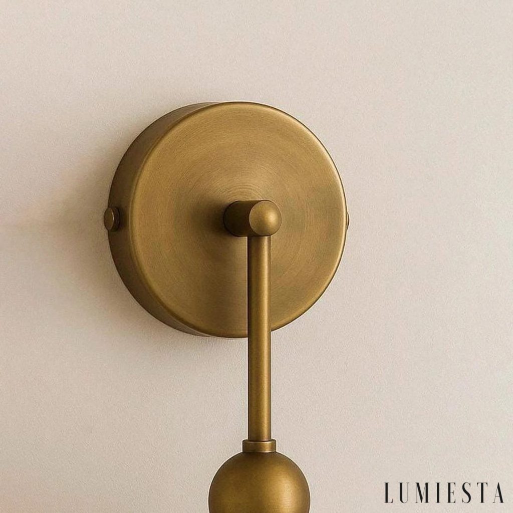 Ferraria - alabaster wall light with copper