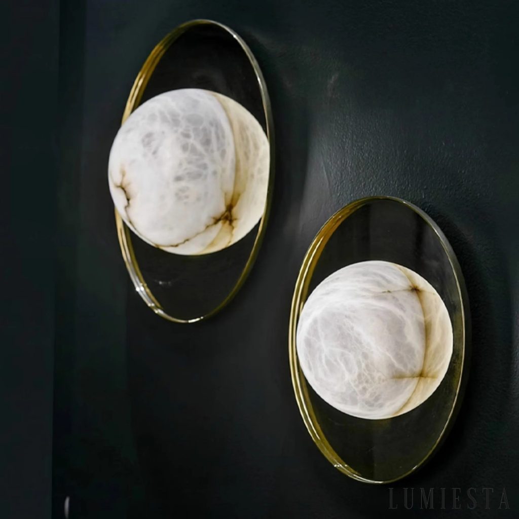 Chmuria - alabaster wall light Ø 33-44 cm