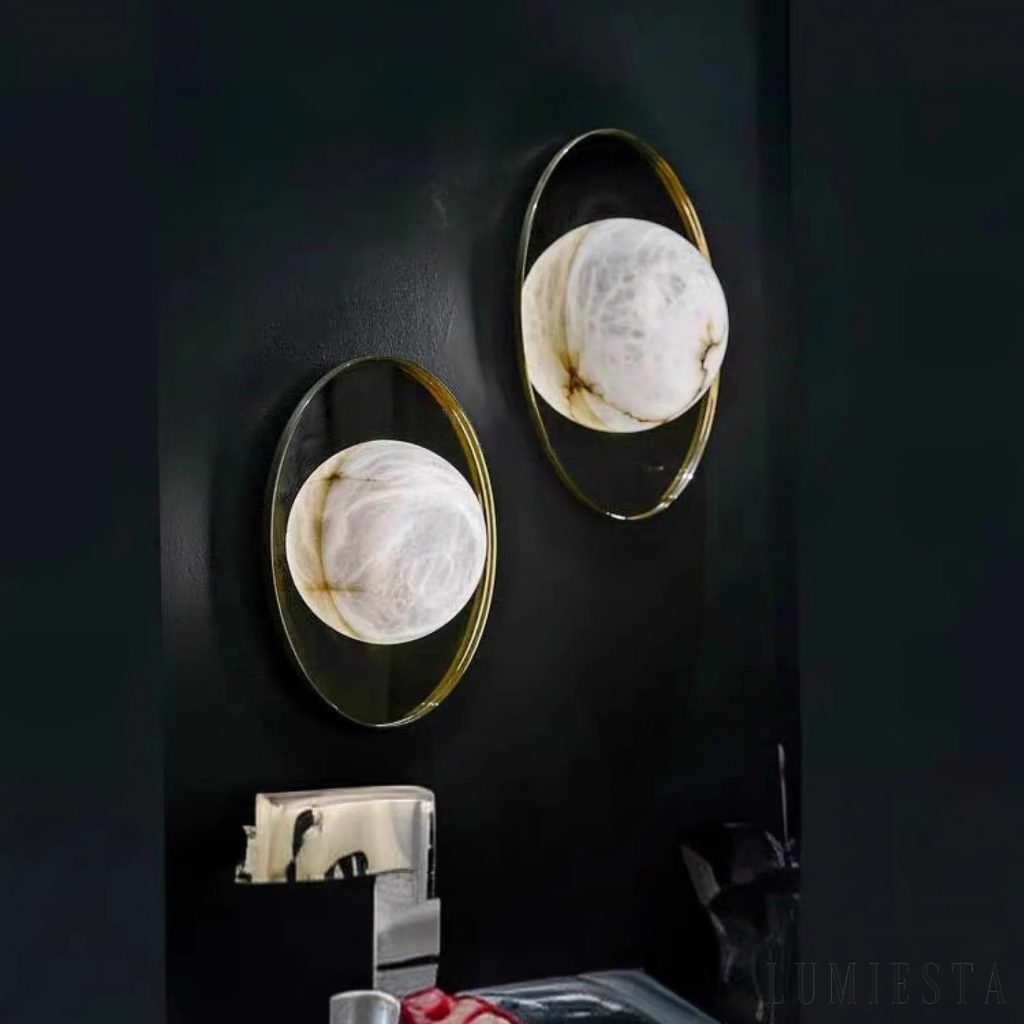 Chmuria - alabaster wall light Ø 33-44 cm