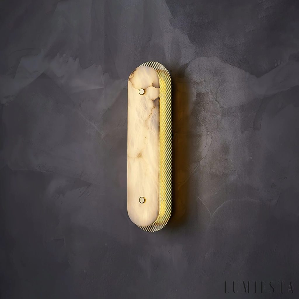 Traveria - elongated alabaster wall light, height 40-80 cm