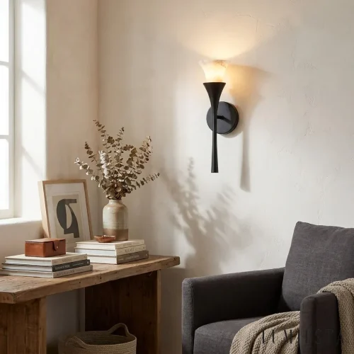 Lucena - alabaster wall light with copper, 41 cm high - material detail - copper